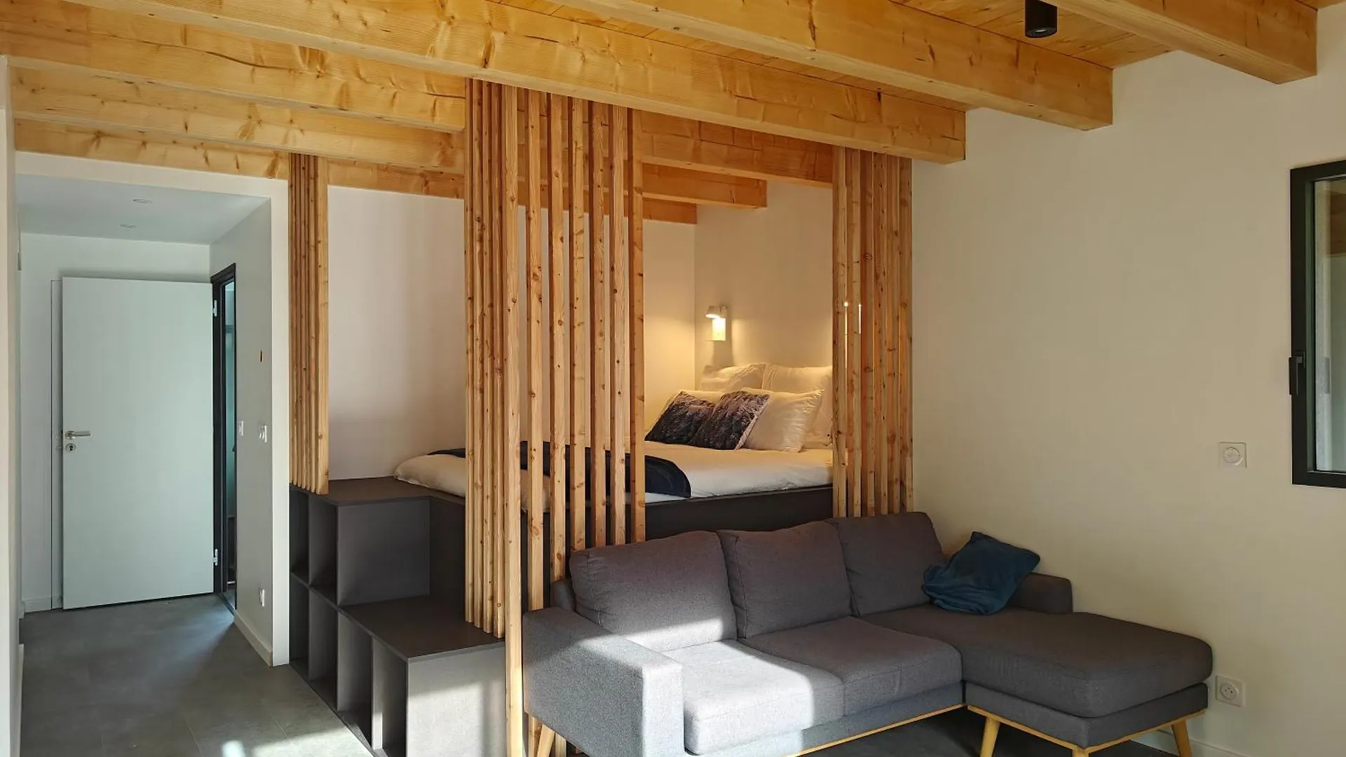 Apartment La Fruitiere De Verel, Logements Modulables Neufs, Calmes, Entre Lac Et Montagne, Max 11 Personnes Talloires France