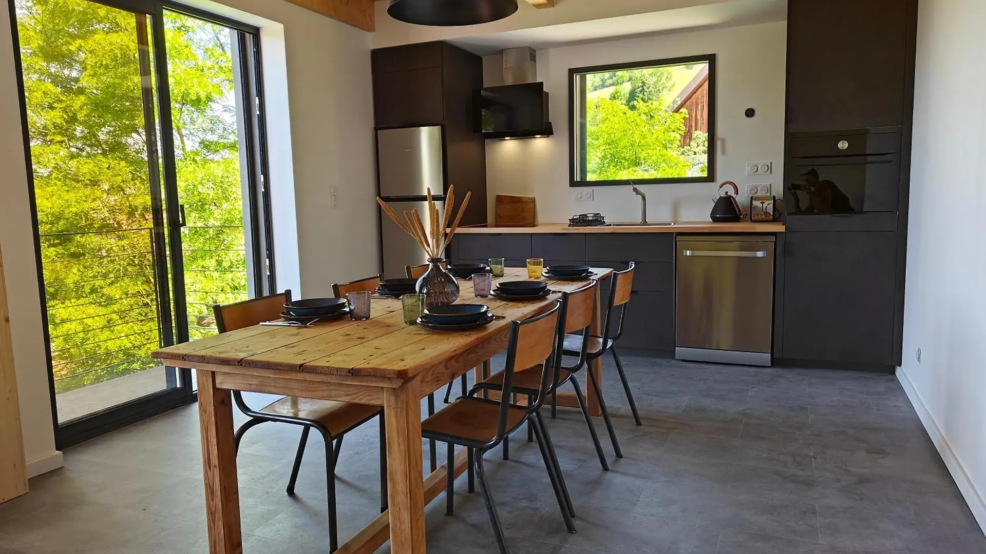 Apartment La Fruitiere De Verel, Logements Modulables Neufs, Calmes, Entre Lac Et Montagne, Max 11 Personnes Talloires