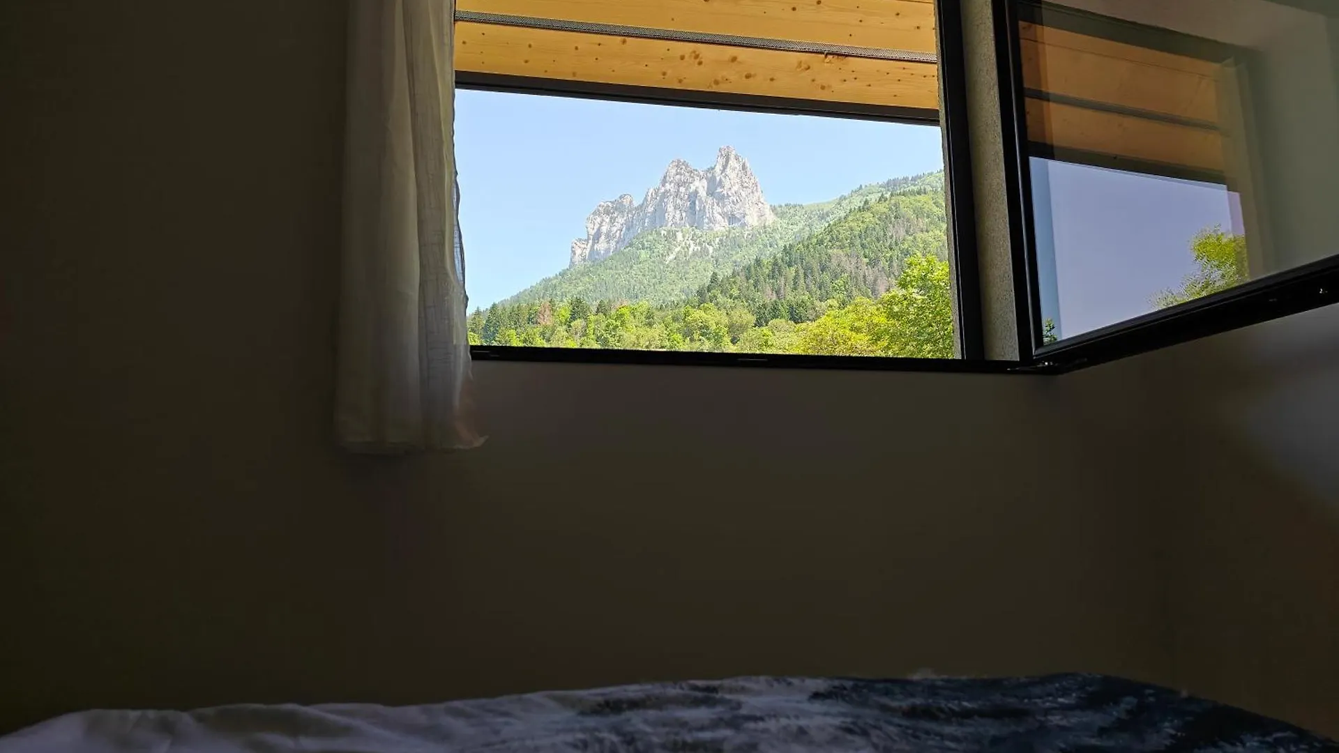 La Fruitiere De Verel, Logements Modulables Neufs, Calmes, Entre Lac Et Montagne, Max 11 Personnes Talloires